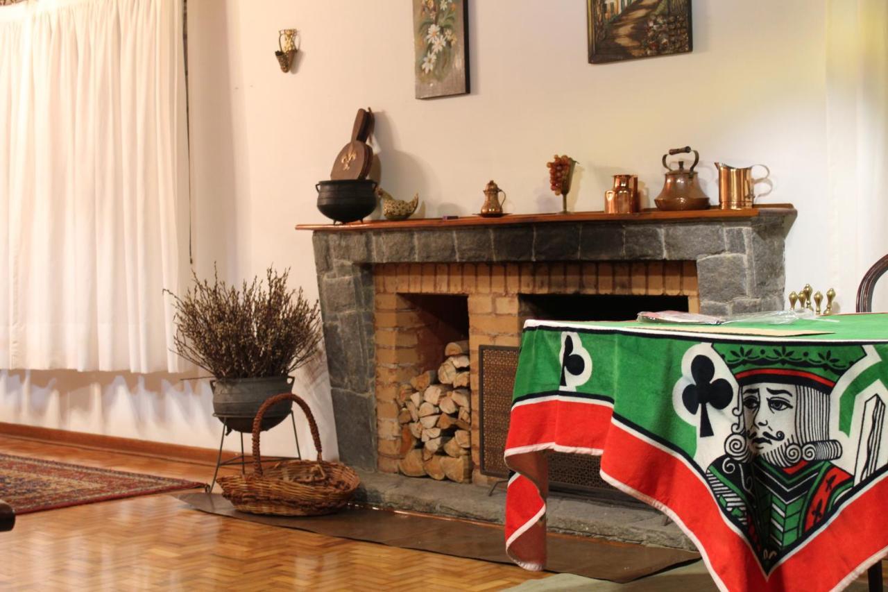 Casa Aconchegante No Capivari Campos do Jordao Luaran gambar